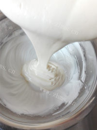 色香味浓的酸奶蛋糕做法图解8)