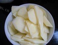 记忆中的土豆炖鸡腿做法图解1)