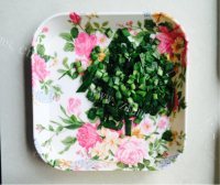 家常豆腐干香菇肉做法图解2)