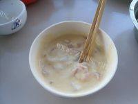 家常菜椒盐虾仁做法图解8)