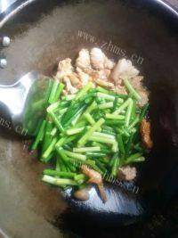 家常菜蒜苔炒肉
