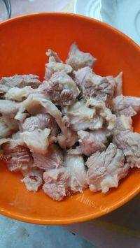 家常菜番茄牛腩汤做法图解6)