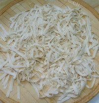 美味的油泼面做法图解3)