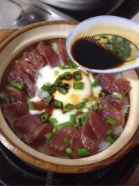 好吃的腊味煲仔饭做法图解9)