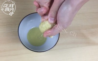 「花样食光」姜撞奶做法图解4)