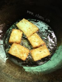美味的糖醋脆皮豆腐做法图解2)