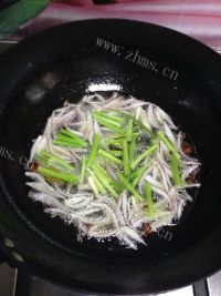 可口的葱油拌面做法图解8)
