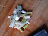 家常菜蛤蜊炖豆腐做法图解2)