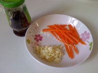 美味的凉拌芹菜做法图解2)