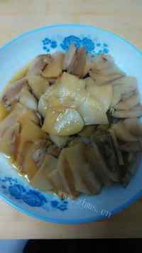 美味的芋头扣肉做法图解6)