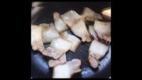 芳香四溢的腐竹烧肉做法图解1)