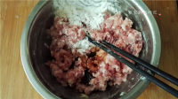 美味的鲜肉月饼做法图解8)