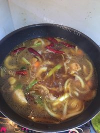 色泽鲜亮的红烧羊排做法图解9)