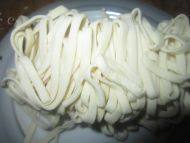 美味可口的油泼面做法图解6)