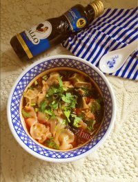 香菇猪肉馄饨做法图解10)