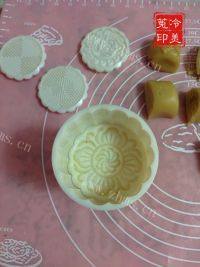 健康的无糖绿豆沙月饼做法图解11)