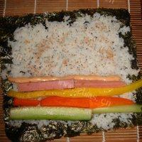妈妈教我做紫菜包饭做法图解7)