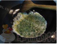 味道不错的香椿炒蛋做法图解5)