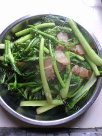 家常菜腊肉炒菜心