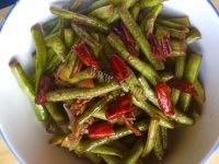 DIY酸辣豆角做法图解5)