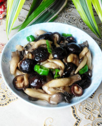 家常菜炒双菇