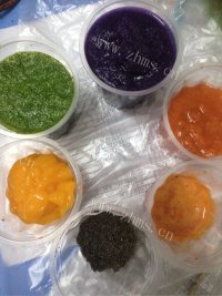 好看的纯手工七彩汤圆做法图解2)