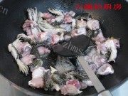 泡椒田鸡做法图解2)