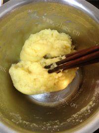 自己做的香草奶油泡芙做法图解2)