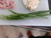 营养丰富的花蛤豆腐汤做法图解3)