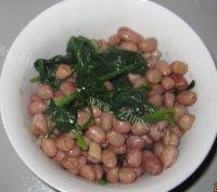 菠菜拌花生米做法图解6)
