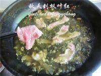 家常菜香辣酸菜肉片做法图解15)