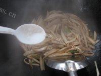 饱满的素炒杏鲍菇做法图解7)