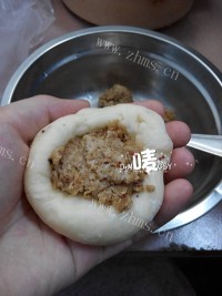 自制肉松餐包做法图解5)