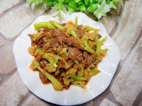 美味花菜炒牛肉做法图解17)