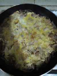 美味的鸡肉亲子丼做法图解5)