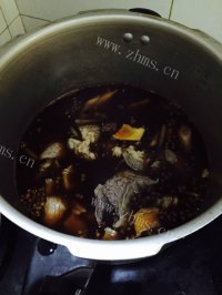 美味的酱牛肉做法图解18)