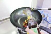 诱人的红烧牛尾做法图解6)