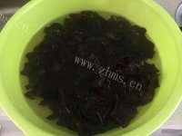 美味的芥末木耳做法图解1)