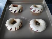 香甜豆沙面包圈做法图解12)