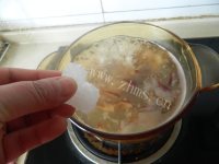 美味的蜜枣葡萄山药羹做法图解5)