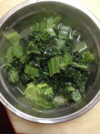 美味的炒青菜做法图解4)