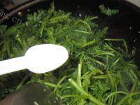 满口清香的蒜泥茼蒿做法图解6)