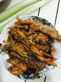 美味的红烧鸡爪