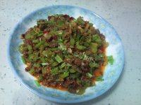 家常菜芹菜炒肉末