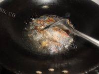 诱人的豆豉鲮鱼油麦菜的做法图解三