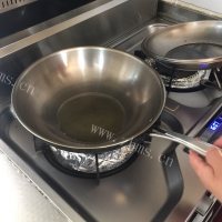 色香味浓的炖猪蹄做法图解6)