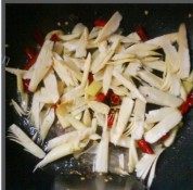 让人怀念的糖醋鲤鱼做法图解7)