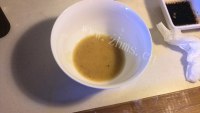 香气浓郁的家常葱油饼做法图解2)