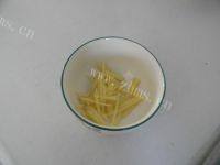 家常菜蒜香土豆丝做法图解2)