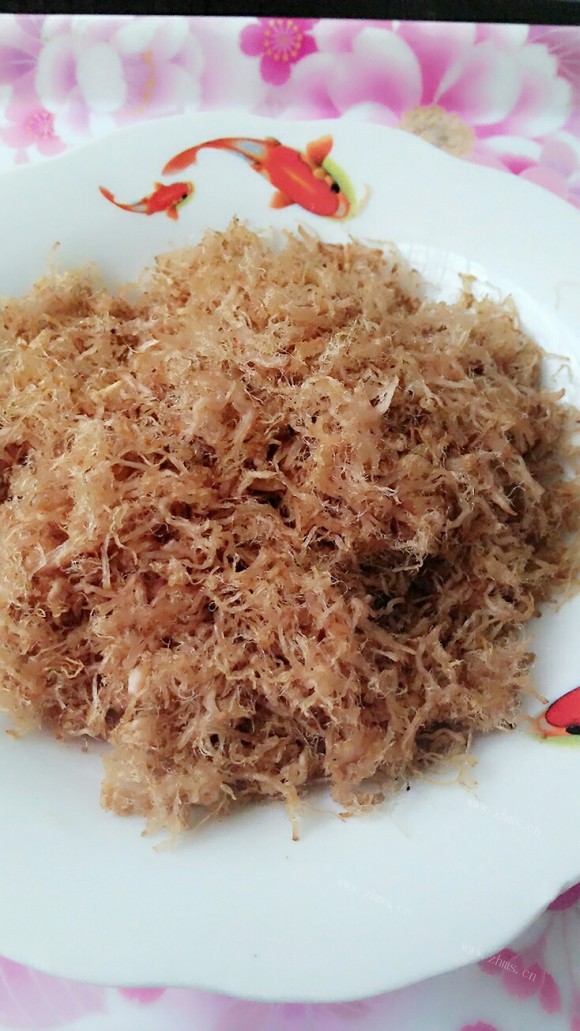脆嫩可口的自制肉松